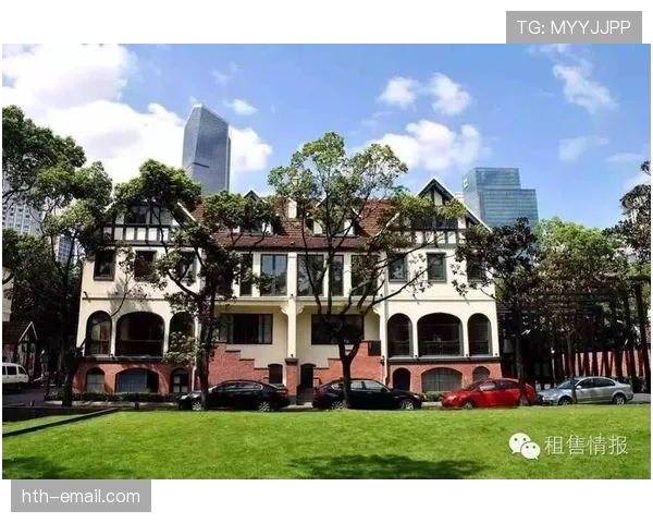 姚明退役后住上海老洋房，早餐还是豆浆油条配英文报？