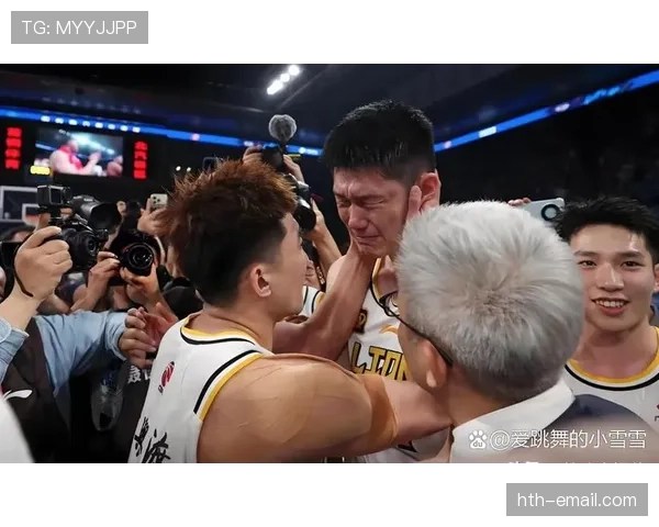 胡金秋账单刷到怀疑人生，这得多少余额才够买一座豪宅啊？
